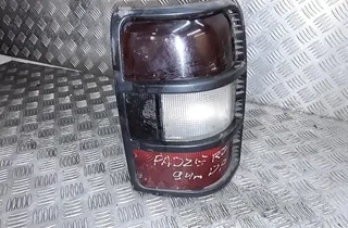 LAND ROVER Defender 1 generation (1983-2016) Rear Left Taillight e4003885 33516195