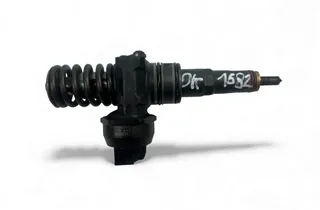 VOLKSWAGEN Golf 5 generation (2003-2009) Fuel Injector 0414720312 33482064