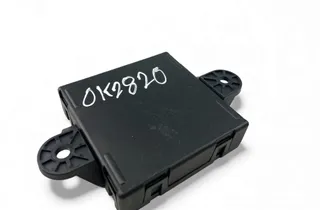 VOLKSWAGEN Golf 8 generation (2019-2023) Блок управления дверей задние правые A2128204085 33509682