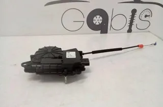 MASERATI Levante 1 generation (2016-2024) Aizmugurējās bagāžas nodalījuma mīkstās aizvēršanas / soft close motorīts 6701065090 32197532