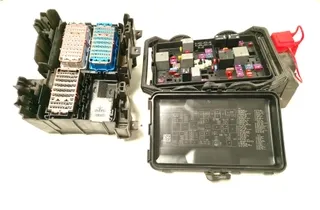 OPEL Insignia B (2017-2024) Fuse box 39116626 33562213