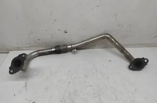 AUDI A6 C6/4F (2004-2011) Трубка рециркуляции отработавших газов 03L131521AD 33239164