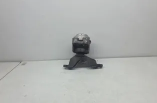 VOLVO V70 3 generation (2007-2020) Front engine mount 33243633