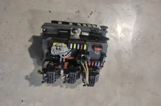 PEUGEOT 207 1 generation (2006-2009) Fuse box 9667199680 32006369