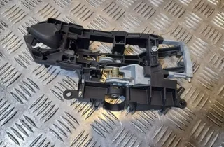 BMW 7 Series F01/F02 (2008-2015) Priekšējo labo durvju iekšējā roktura rāmis/kronšteins X4718722812 33414766