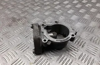 AUDI A6 C6/4F (2004-2011) Дополнительные внутренние детали двигателя 06E103535A 33425207