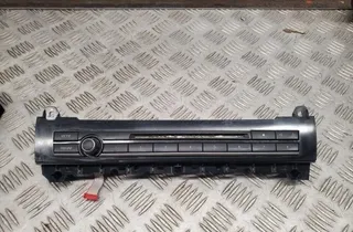 BMW 5 Series F10/F11 (2009-2017) Music Player Buttons 33439682