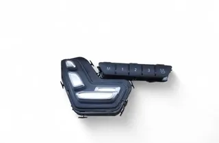MERCEDES-BENZ SL-Class R231 (2012-2020) Переключатели левого сиденья A2319068700 33460112