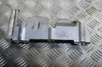 AUDI Q5 8R (2008-2017) Additional Inner Engine Parts 06E253008H 33483682