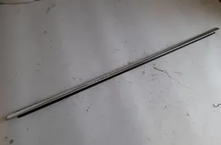 VOLKSWAGEN Touareg 2 generation (2010-2018) Стеклоуплотнитель передней левой двери 7P0837477 33483902