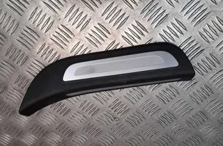 AUDI Q5 8R (2008-2017) Aizmugurējā kreisā sliekšņa apdare 8R0853375 33485825