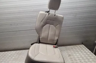 CHRYSLER Pacifica 2 generation (RU) (2016-2023) Сиденье переднее левое 33488913