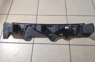 PEUGEOT 208 Peugeot 208 (2012-2015) Aizmugurējā bufera centra stiprinājums / kronšteins 9823208980,066781 33695382