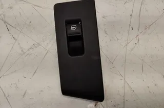 VOLKSWAGEN Passat B7 (2010-2015) Кнопка стеклоподъемника задней левой двери 3AA868749 34403812