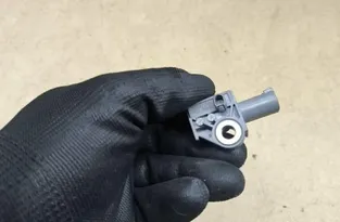 MERCEDES-BENZ C-Class W204/S204/C204 (2004-2015) Left Side Impact Sensor A2048201985,04896011AB 33134631