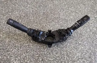 HYUNDAI i40 VF (1 generation) (2011-2020) Подрулевой переключатель 934202Y660 33843410