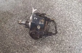 TOYOTA Avensis 2 generation (2002-2009) Degvielas sūknis 221000G010 33847443