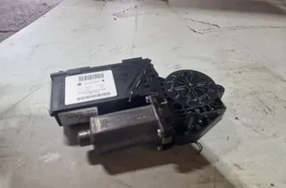 VOLKSWAGEN Touareg 1 generation (2002-2010) Маторчик стеклоподъемника передней левой двери 7L0959793A 33878817