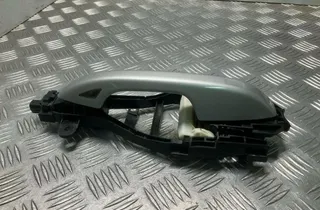 VOLVO XC40 1 generation (2017-2024) Наружная ручка задней левой двери 30747098 33595825