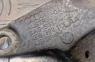 AUDI A8 D3/4E (2002-2010) Pārnesumkārbas kronšteins 4E0399113AA 31249849