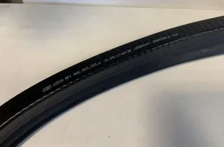 AUDI A5 F5 (2016-2024) Резина моторного отсека 8W0823723A 33772865