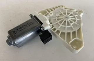 AUDI Q5 8R (2008-2017) Маторчик стеклоподъемника задней правой двери 80A959811 33777181