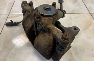 AUDI Q7 4M (2015-2024) Супорт тормозов задний левый 4M0615405AR 33779228