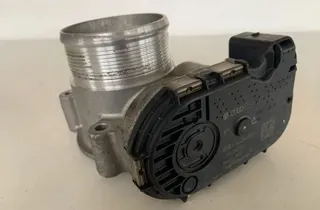 AUDI A4 B9/8W (2015-2024) Дроссельная заслонка 06K133062AK 33779891