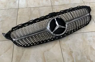 MERCEDES-BENZ C-Class W205/S205/C205 (2014-2023) Front Upper Grill A2058881260 33828257