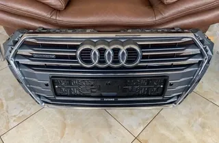 AUDI A4 B8/8K (2011-2016) Front Upper Grill 8W0853651AB 33828258