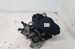 MERCEDES-BENZ C-Class W204/S204/C204 (2004-2015) Топливный насос A6510700701 34238753