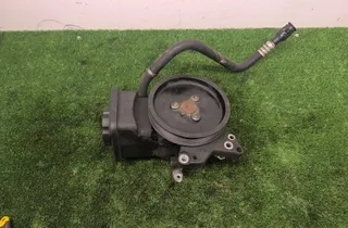 BMW 5 Series E60/E61 (2003-2010) Stūres pastiprinātāja sūknis 32417787106,7787106 34245621