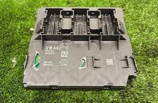 VOLKSWAGEN Passat B7 (2010-2015) Citau veidu vadības bloki 3AA937087E 34245552