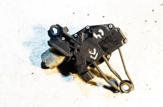 CITROËN C4 Picasso 2 generation (2013-2018) Bagāžas nodalījuma loga tīrītāja motorīts 9646803180,0390201807 13952963