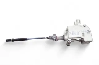 VOLKSWAGEN Passat B5 (1996-2005) Degvielas tvertnes vāciņa bloķēšana 3B0959782 33347010