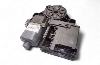 VOLKSWAGEN Passat B7 (2010-2015) Priekšējo kreiso durvju logu pacēlāja motorīts 3AA959702A,3C095979,0130822451 33369240