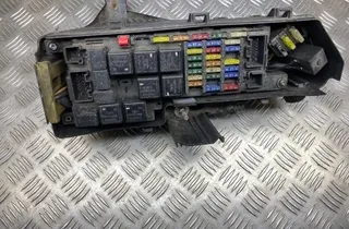 VOLVO S80 1 generation (1998-2006) Drošinātāju kārba 9494210 29013643