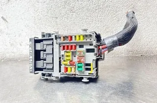 OPEL Insignia A (2008-2016) Fuse box 13222786 34471022