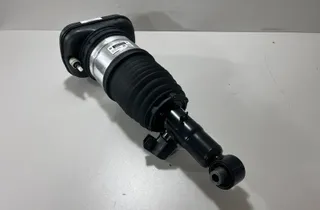 BMW X7 G07 (2018-2024) Aizmugurējais labais gaisa amortizators 6869040,5B69E34 33338513