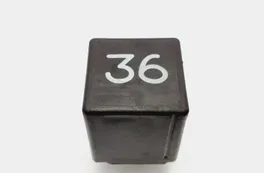 VOLKSWAGEN Passat B7 (2010-2015) Relejs 3A0951307 31106150