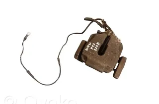 BMW 5 Series F10/F11 (2009-2017) Супорт тормозов передний левый 33553421