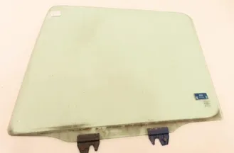 DAF XF (2012-present) Стекло боковых левых дверей 1950775 30710498