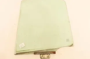 DAF XF (2012-present) Стекло боковых левых дверей 33711302