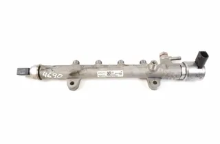 MERCEDES-BENZ SLK-Class R172 (2011-2020) Degvielas reika A6510700495 33940391