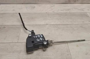 SKODA Octavia 2 generation (2004-2013) Centrālās atslēgas motorīts 1Z0810773,1M0959751A 33380804