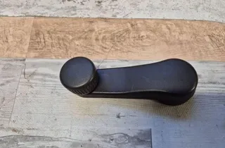 VOLKSWAGEN Fox 2 generation (2003-2009) Logu atvēršanas rokturis 6Q0837581A 33984857