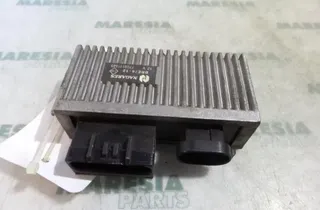 RENAULT Scenic 1 generation (1996-2003) Aizdedzes sveces 7700111525 26972993