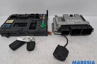 CITROËN Berlingo 2 generation (2008-2023) Motora vadības bloks 9666320880,0261S05715,9666824080,1039S36908,1944H7,6570A0,6580SP,631332,13130158,8314451954,9663123280 32118381