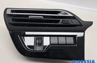 CITROËN C4 Picasso 2 generation (2013-2018) Передняя панель салона 967797647A,98020361VV,98298259UQ 33480850