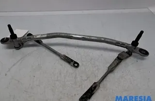 ALFA ROMEO Giulia 2 generation (2015-2024) Priekšējā stikla tīrītāja mehānisms 50554983,3397021971,50543457 33571363